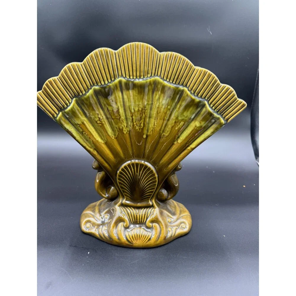 Unbranded 1965 ceramic